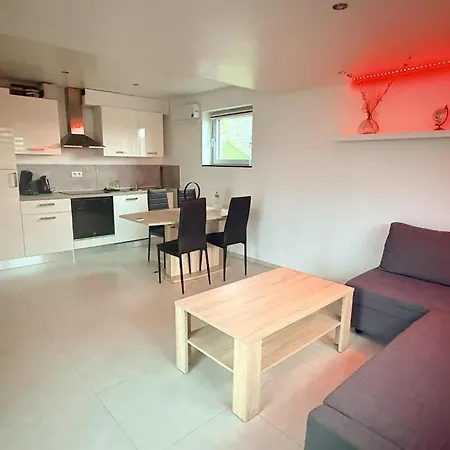 Le Paradis D'ayli Apartament *